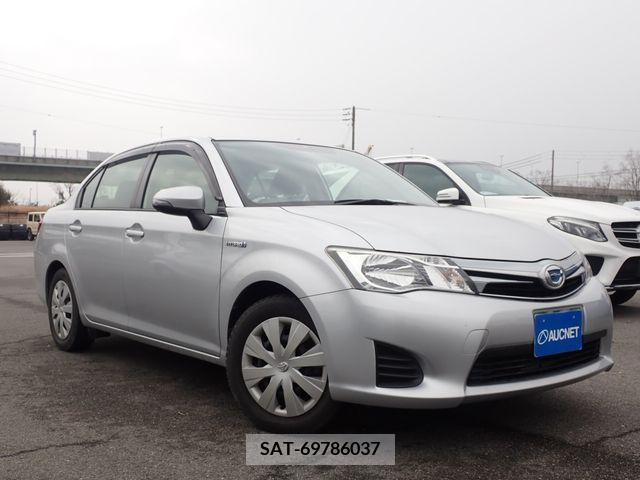 Toyota COROLLA AXIO 2015-02 208984-0