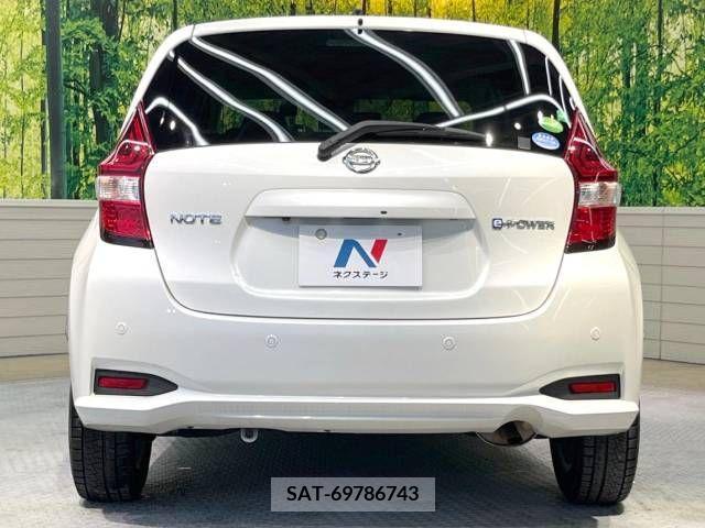 Nissan NOTE 2018-03 252407-14