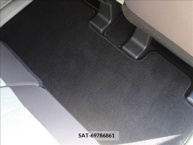 Nissan ROOX 2022-04 256963-13