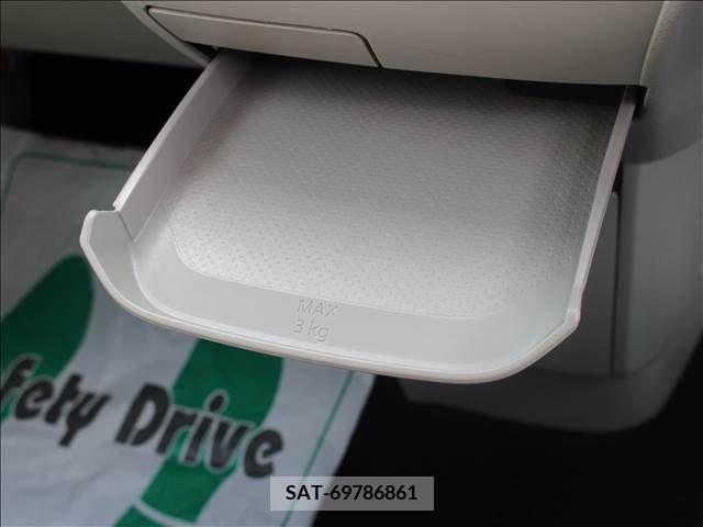 Nissan ROOX 2022-04 256963-20