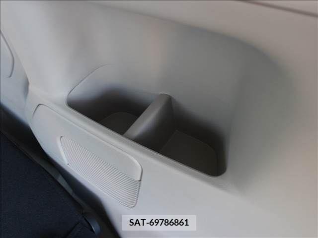 Nissan ROOX 2022-04 256963-7