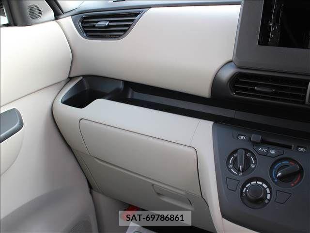 Nissan ROOX 2022-04 256963-26