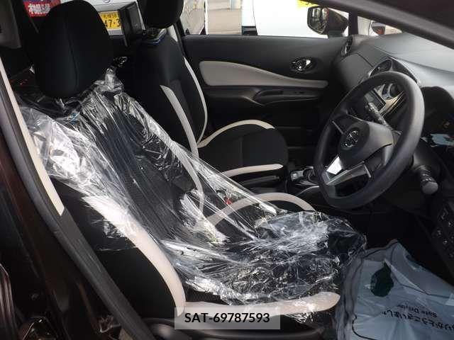 Nissan NOTE 2019-11 280199-12