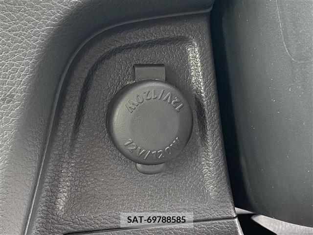 Suzuki WAGON R 2014-02 370889-14