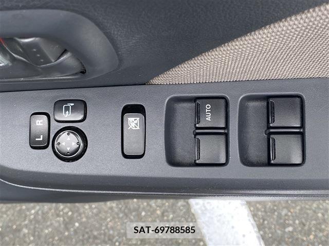 Suzuki WAGON R 2014-02 370889-13
