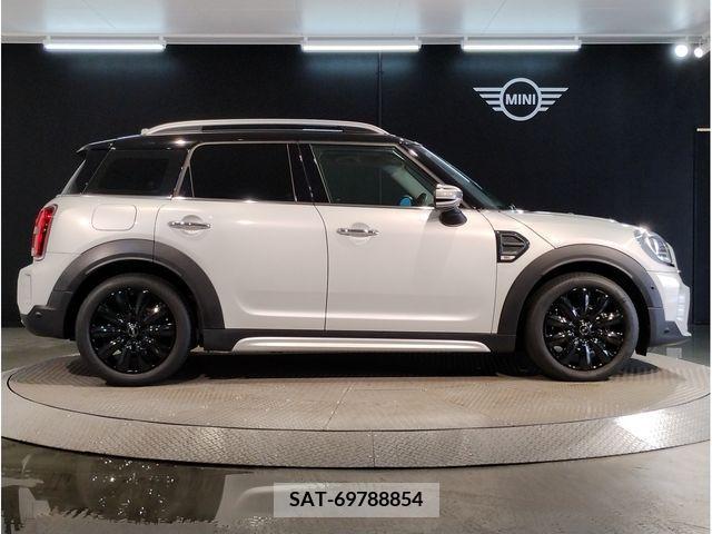 Bmw MINI 2021-05 332850-7