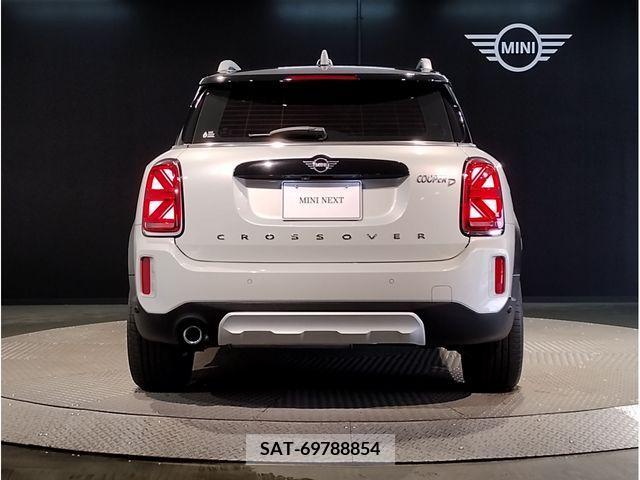 Bmw MINI 2021-05 332850-4