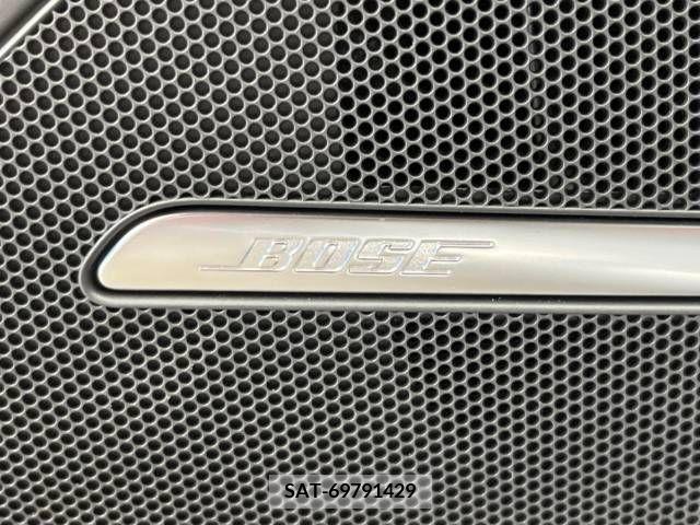 Audi A8 2014-03 330285-4