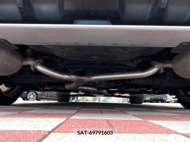 Subaru WRX STI 2017-09 290291-19