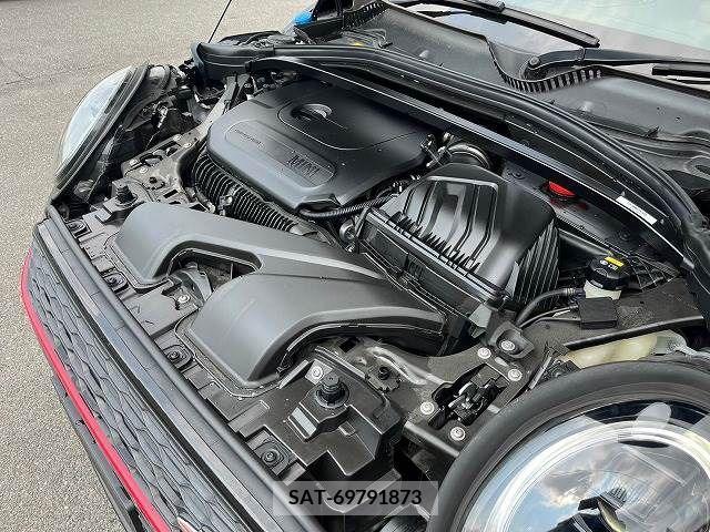 Bmw MINI CLUBMAN 2022-07 319704-18