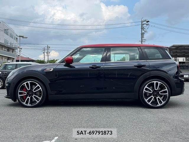 Bmw MINI CLUBMAN 2022-07 319704-15