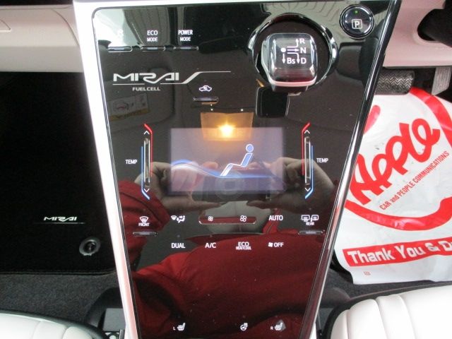 Toyota Mirai 2020-12 587-15