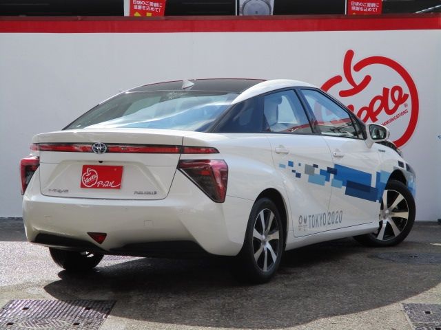 Toyota Mirai 2020-12 587-1