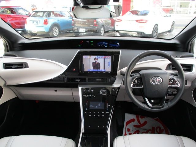 Toyota Mirai 2020-12 587-2