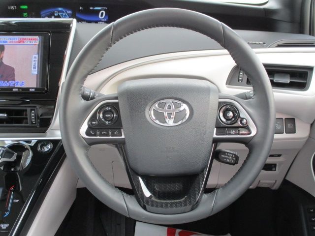 Toyota Mirai 2020-12 587-10