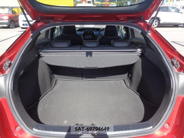 Toyota PRIUS 2016-03 352357-26