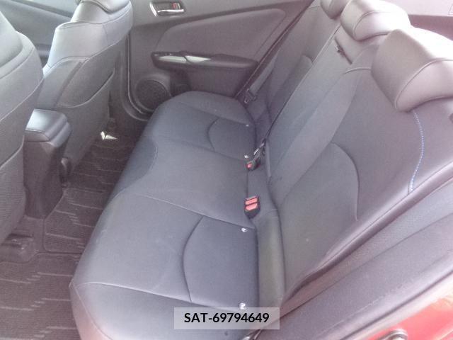 Toyota PRIUS 2016-03 352357-24