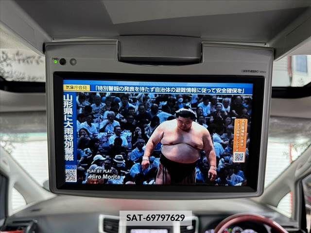 Toyota ALPHARD 2009-08 349201-2