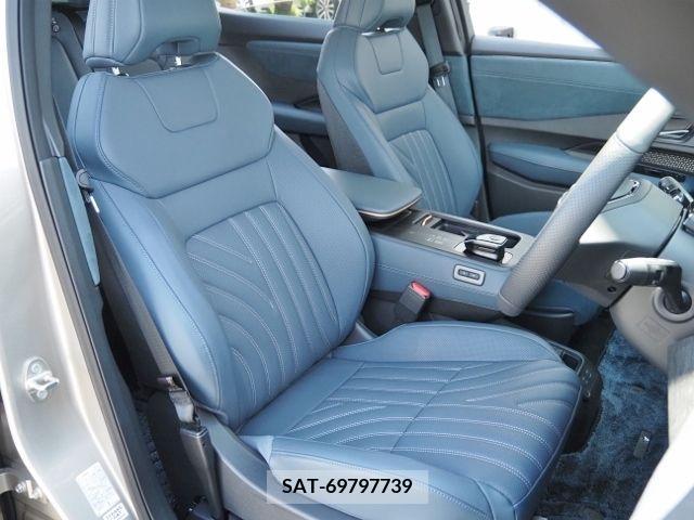Nissan Ariya 2023-10 260677-9