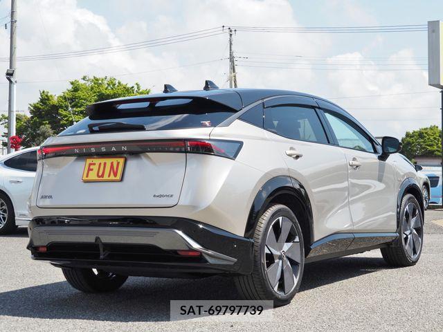 Nissan Ariya 2023-10 260677-3