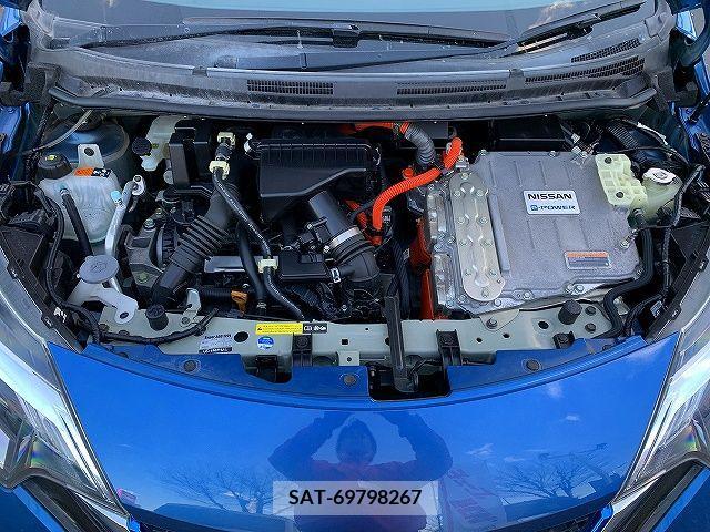 Nissan NOTE 2017-03 204687-24