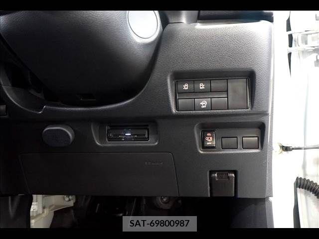 Nissan ROOX 2022-10 397179-13