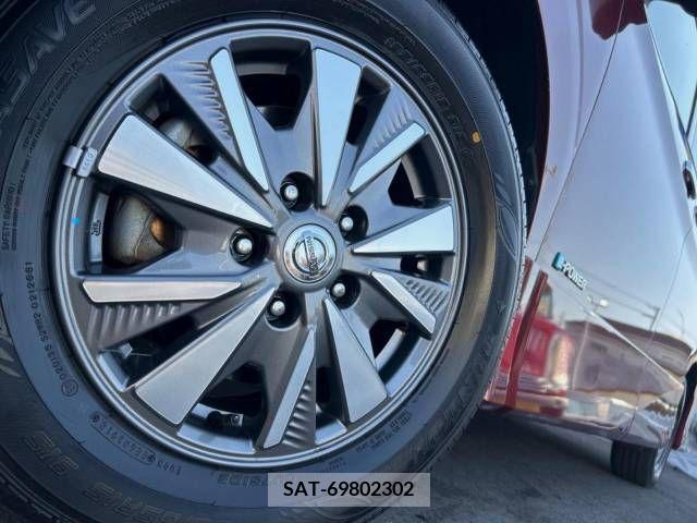 Nissan SERENA 2018-11 324980-15