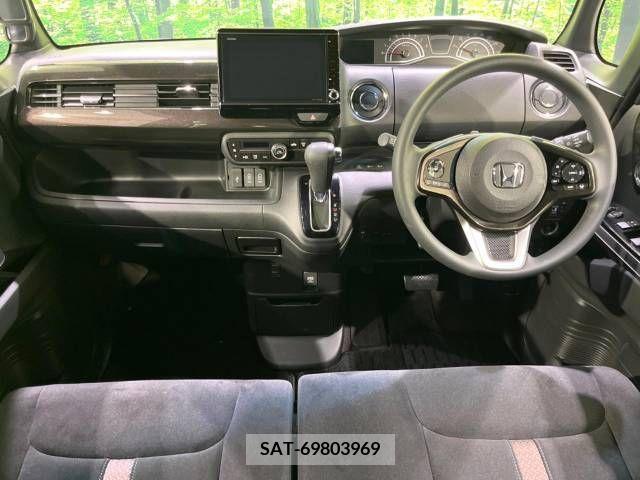 Honda N BOX CUSTOM 2018-10 306995-1