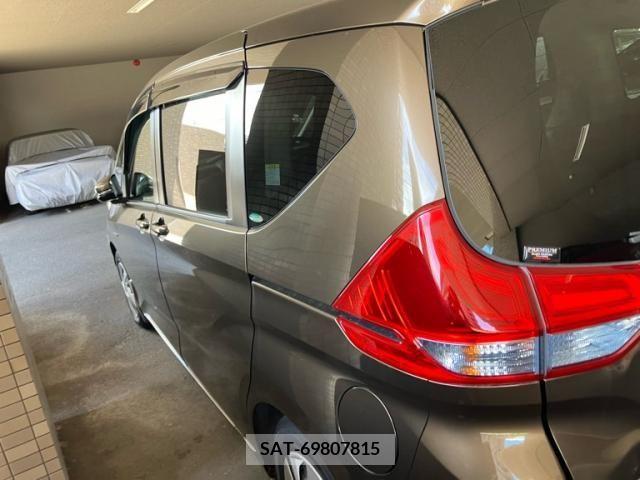 Honda FREED HYBRID 2017-02 355112-2