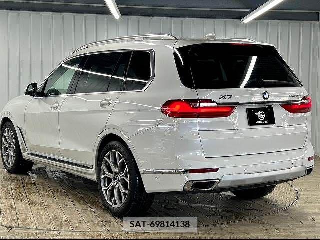 Bmw X7 2020-10 212134-16