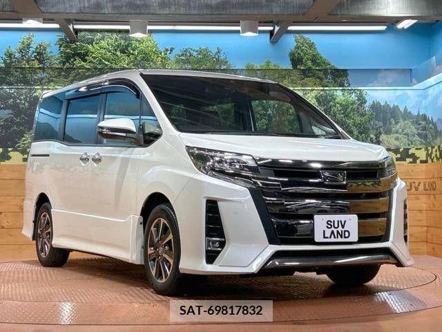 Toyota NOAH 2019-12 209728-16
