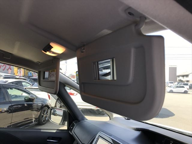 Nissan SERENA 2018-08 19838-25