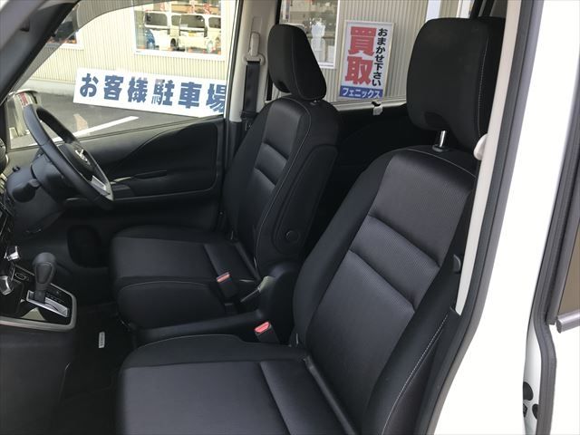 Nissan SERENA 2018-08 19838-11