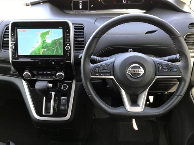 Nissan SERENA 2018-08 19838-1