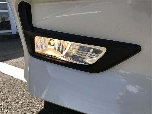Nissan SERENA 2018-08 19838-4