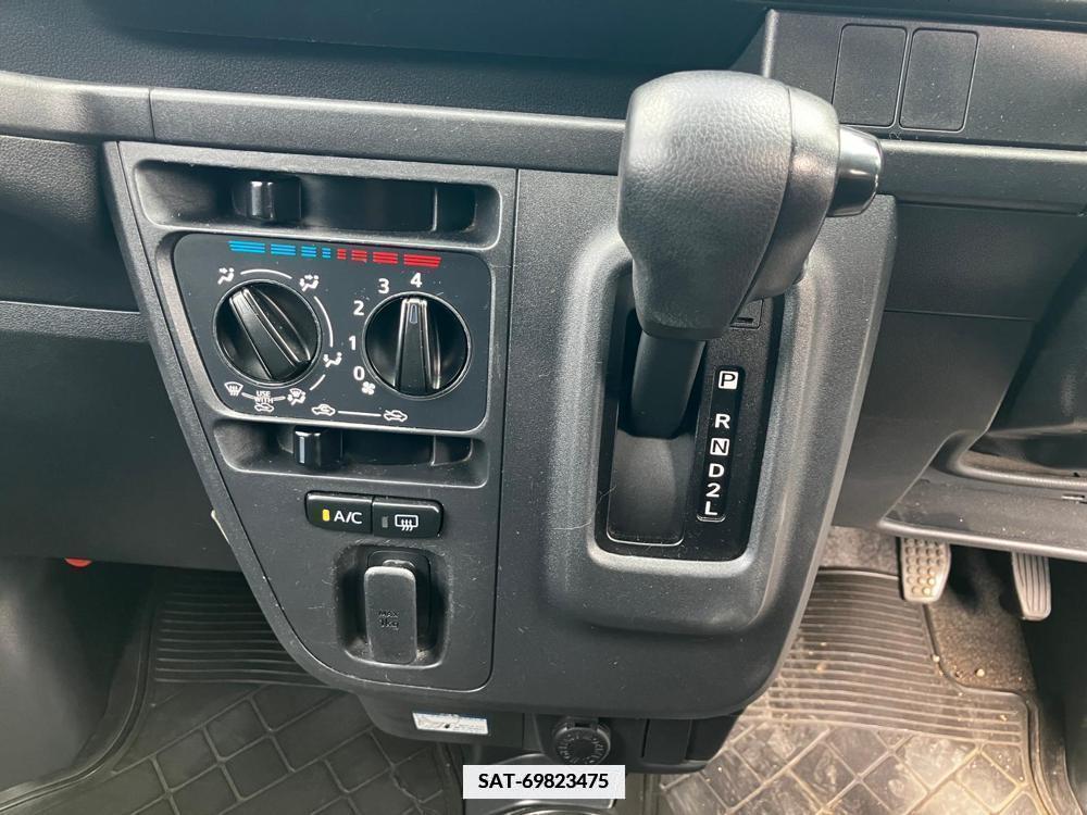 Daihatsu HIJET CARGO 2018-07 334650-26