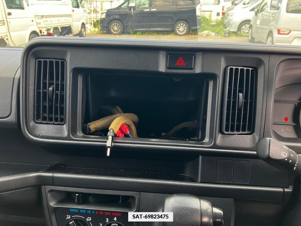 Daihatsu HIJET CARGO 2018-07 334650-27