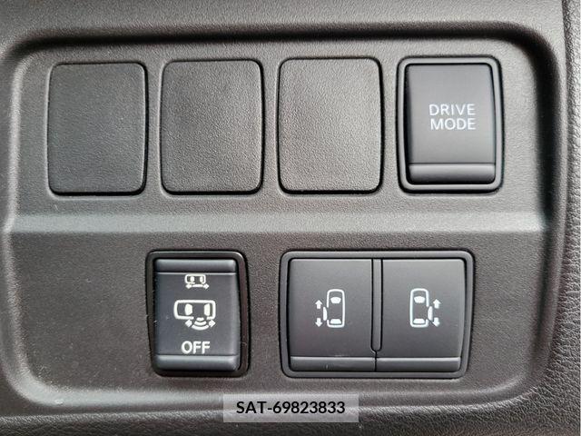Nissan SERENA 2018-06 284289-12