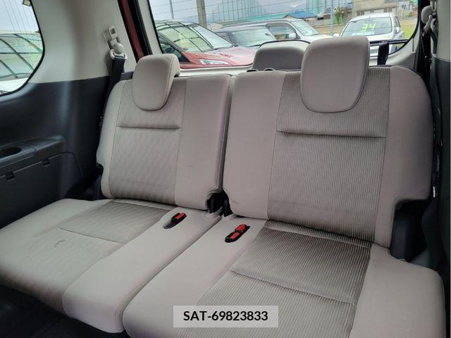 Nissan SERENA 2018-06 284289-5