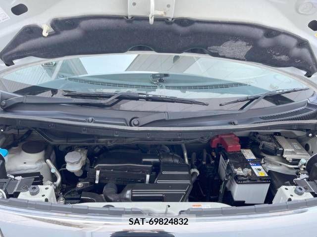 Suzuki SPACIA 2017-03 312288-19