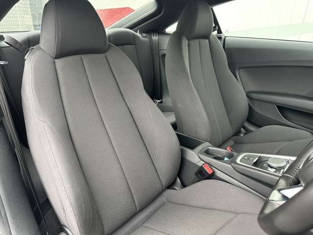 Audi TT 2016-01 190171-12