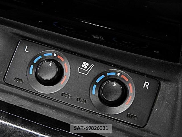 Toyota ALPHARD 2018-08 333059-16