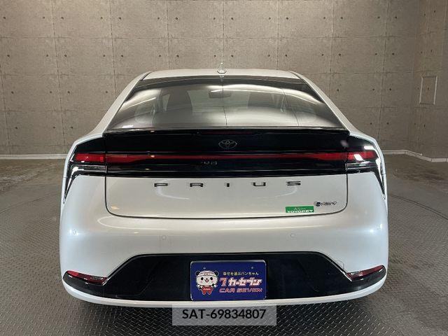 Toyota PRIUS 2023-11 350154-5
