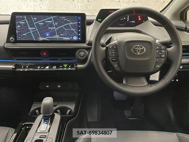 Toyota PRIUS 2023-11 350154-1