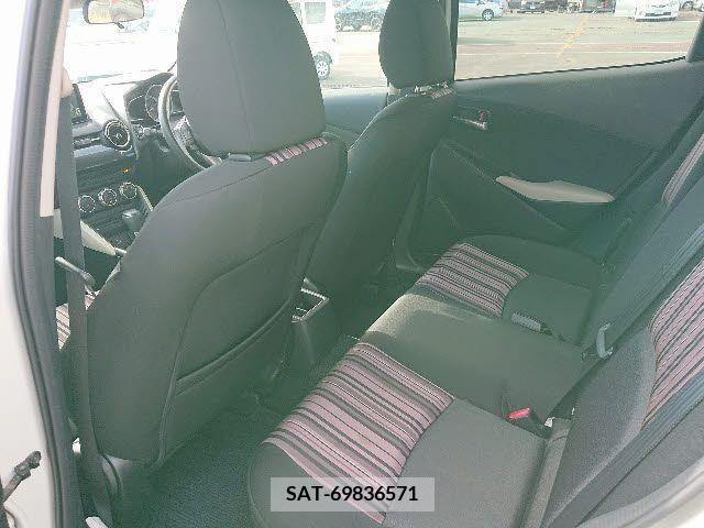 Mazda DEMIO 2015-07 206651-12