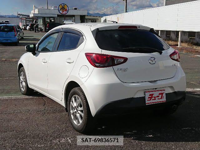 Mazda DEMIO 2015-07 206651-8