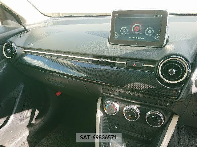 Mazda DEMIO 2015-07 206651-4