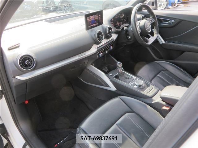 Audi SQ2 2019-12 318022-16