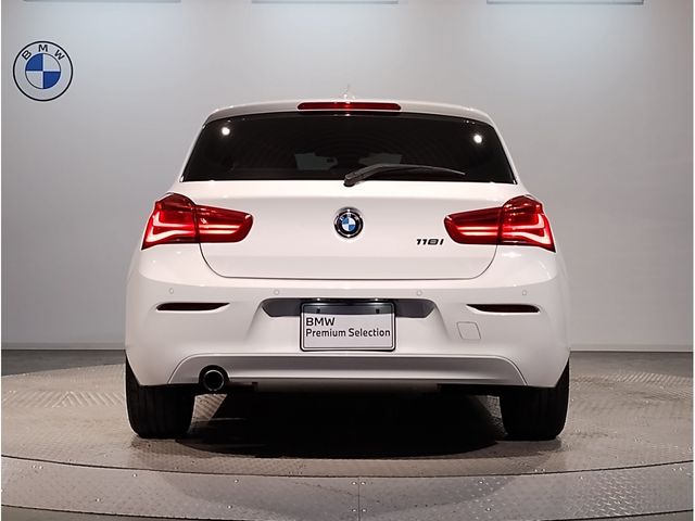 Bmw 1 SERIES 2017-01 27158-4