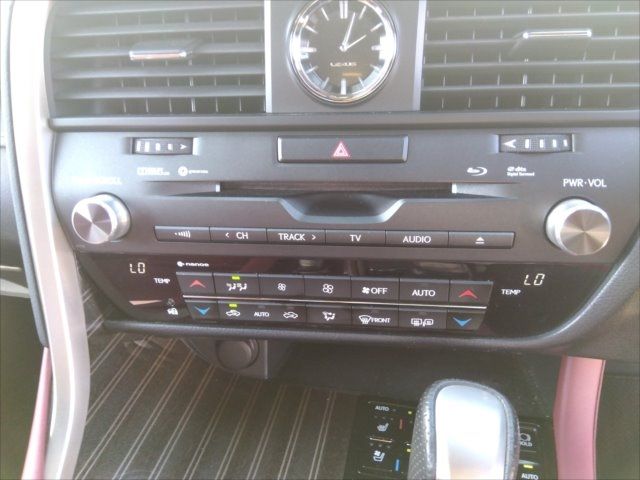 Lexus RX 2016-08 9721-11